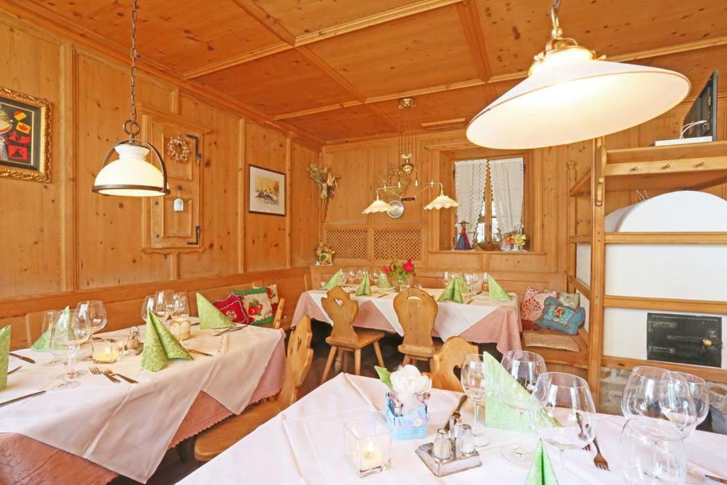 Gasthof Albergo Neuwirt Val di Vizze Dış mekan fotoğraf